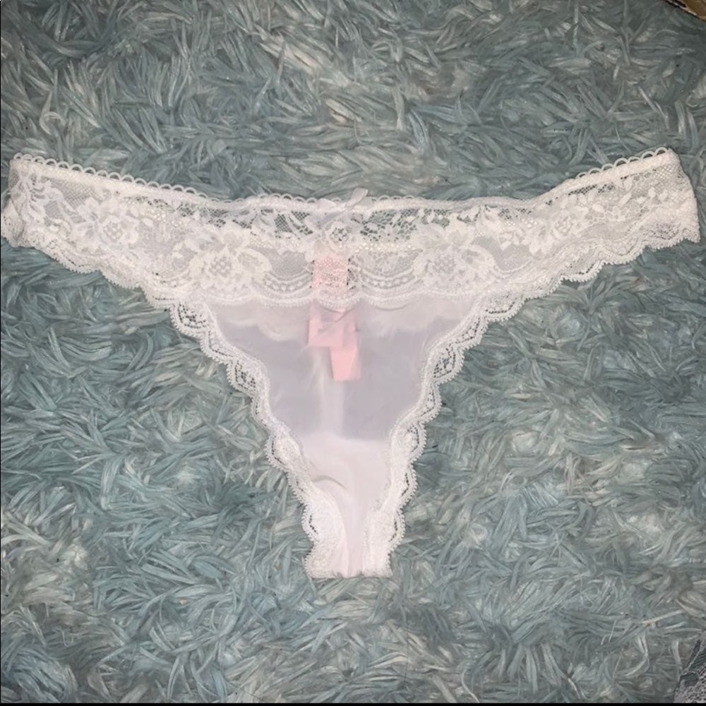 NWT WHITE DREAM ANGELS